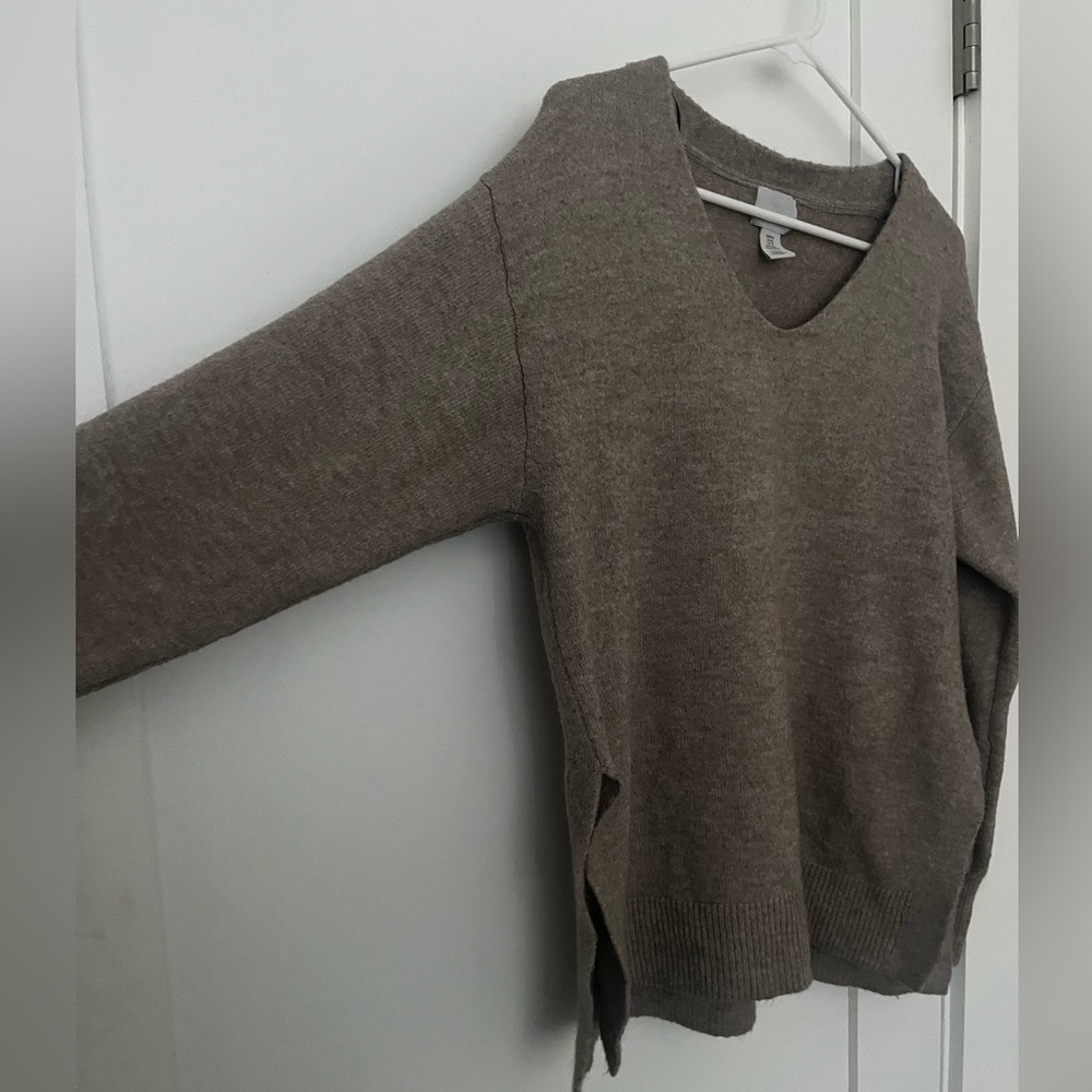 XS H&M sweater
